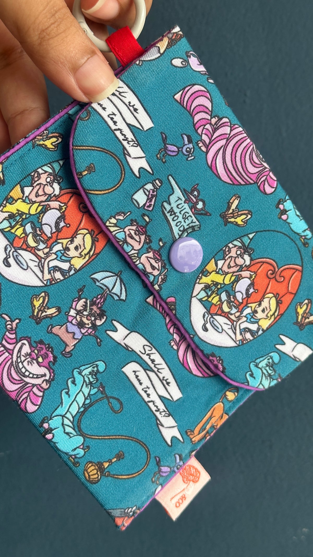 05/10 Poppy Blooms: Alice in Wonderland Poppy Pocket