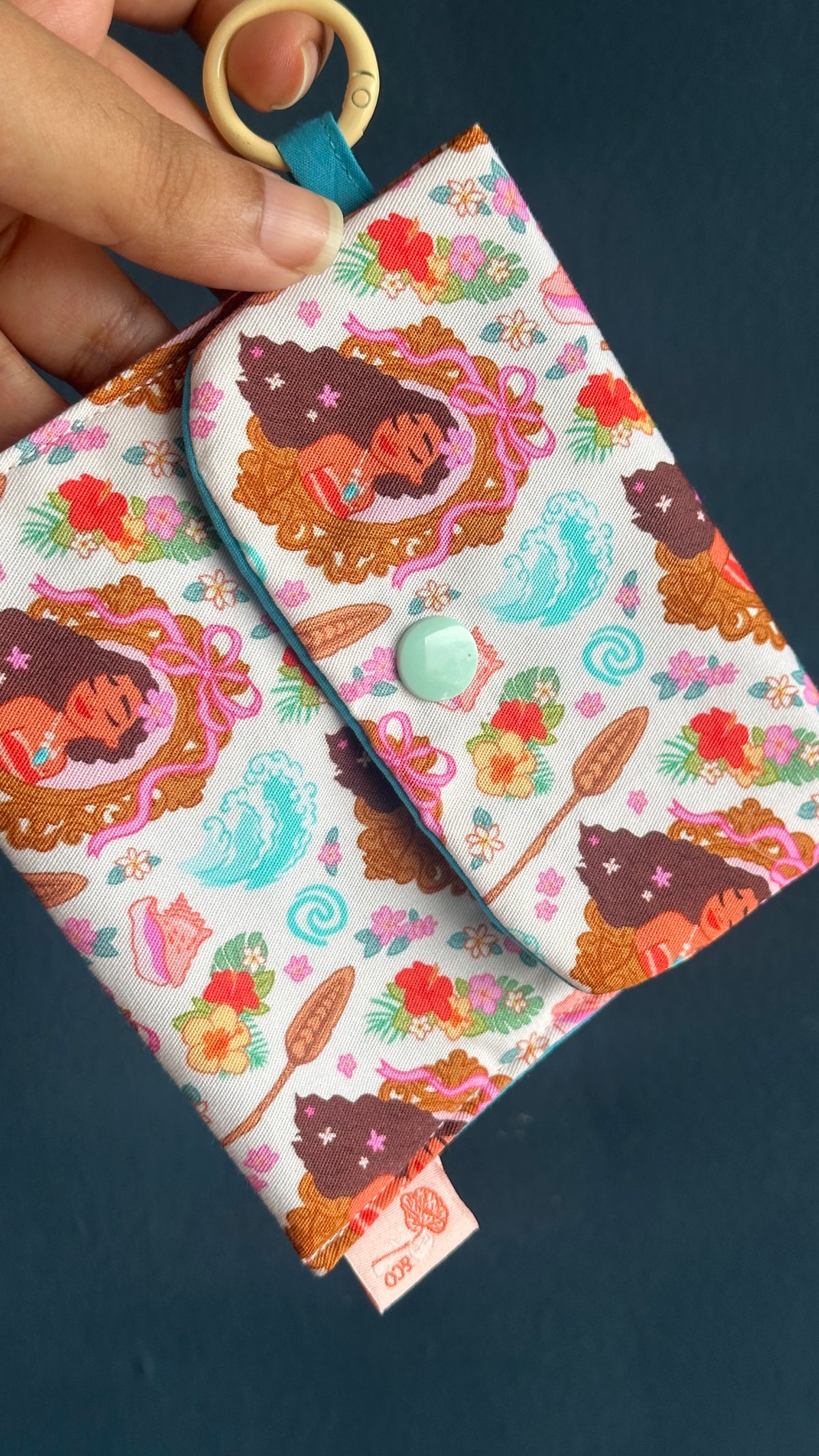 05/10 Poppy Blooms: Moana Poppy Pocket
