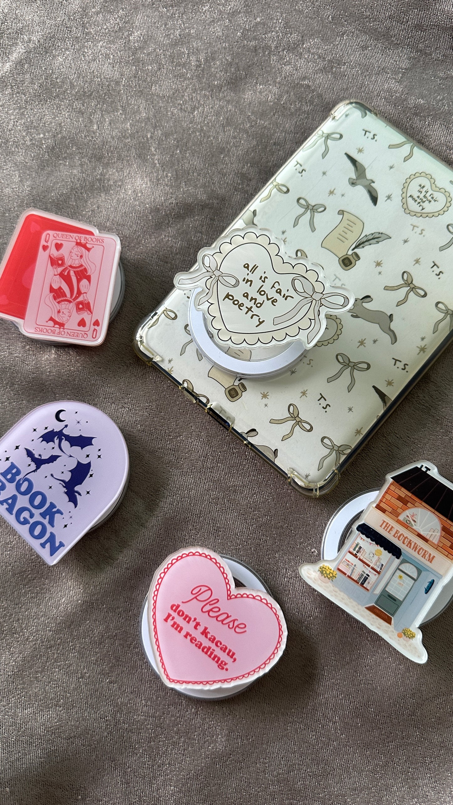 Book Dragon Magsafe Grip