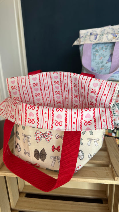 Vday Stripes/Bow Reversible Bucket Bag
