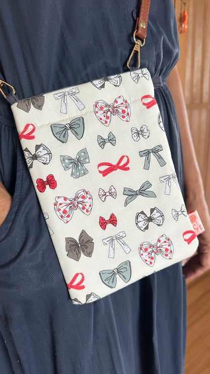 Bow Phone Sling