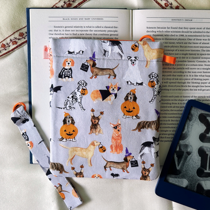 Howl-o-ween Bookish Sleeves