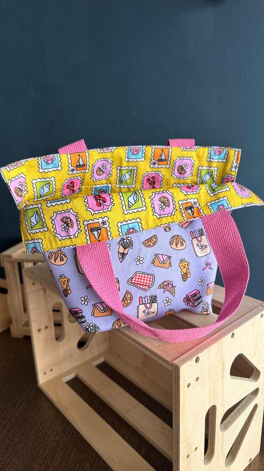Summer Picnics/Summer Stamps Reversible Bucket Bag