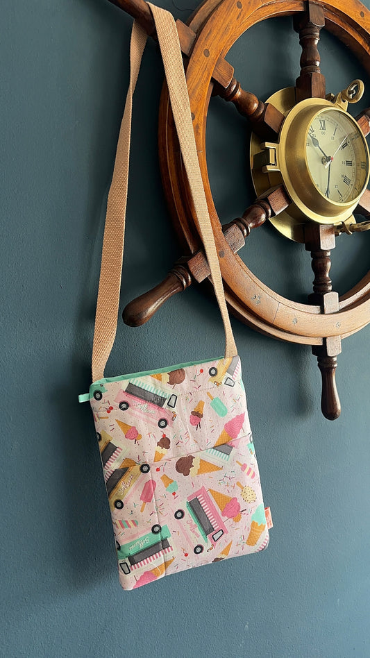 I Scream For Bookish Tote
