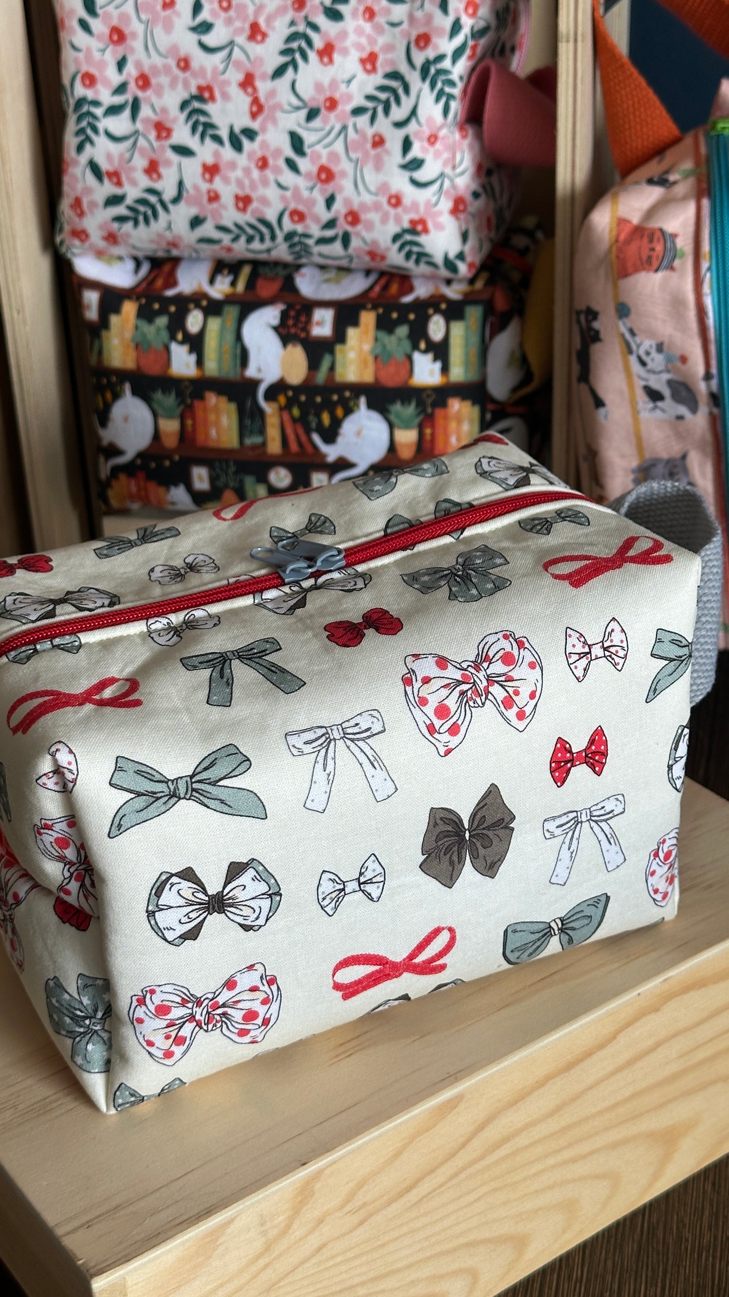 Bow Cosmetic Pouch