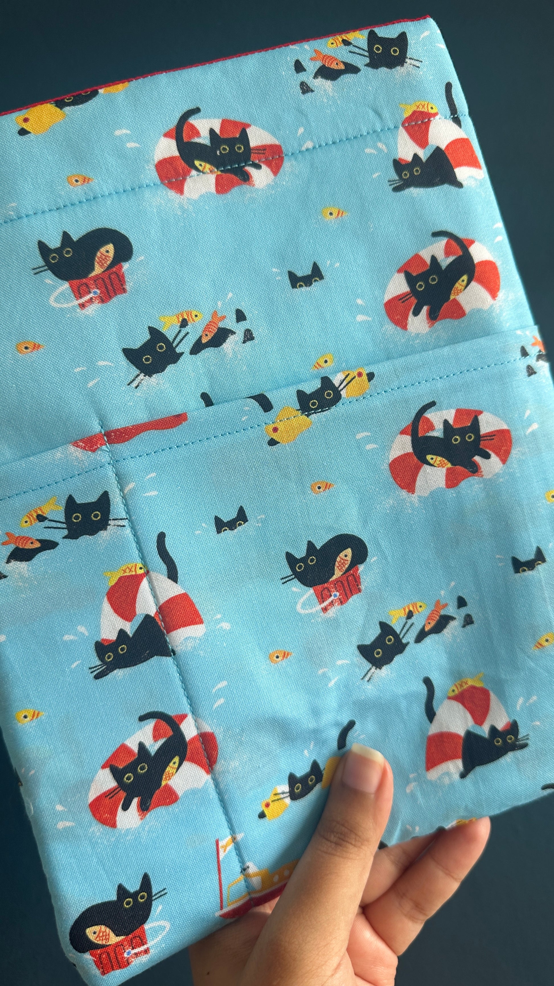 Cats in the Sea