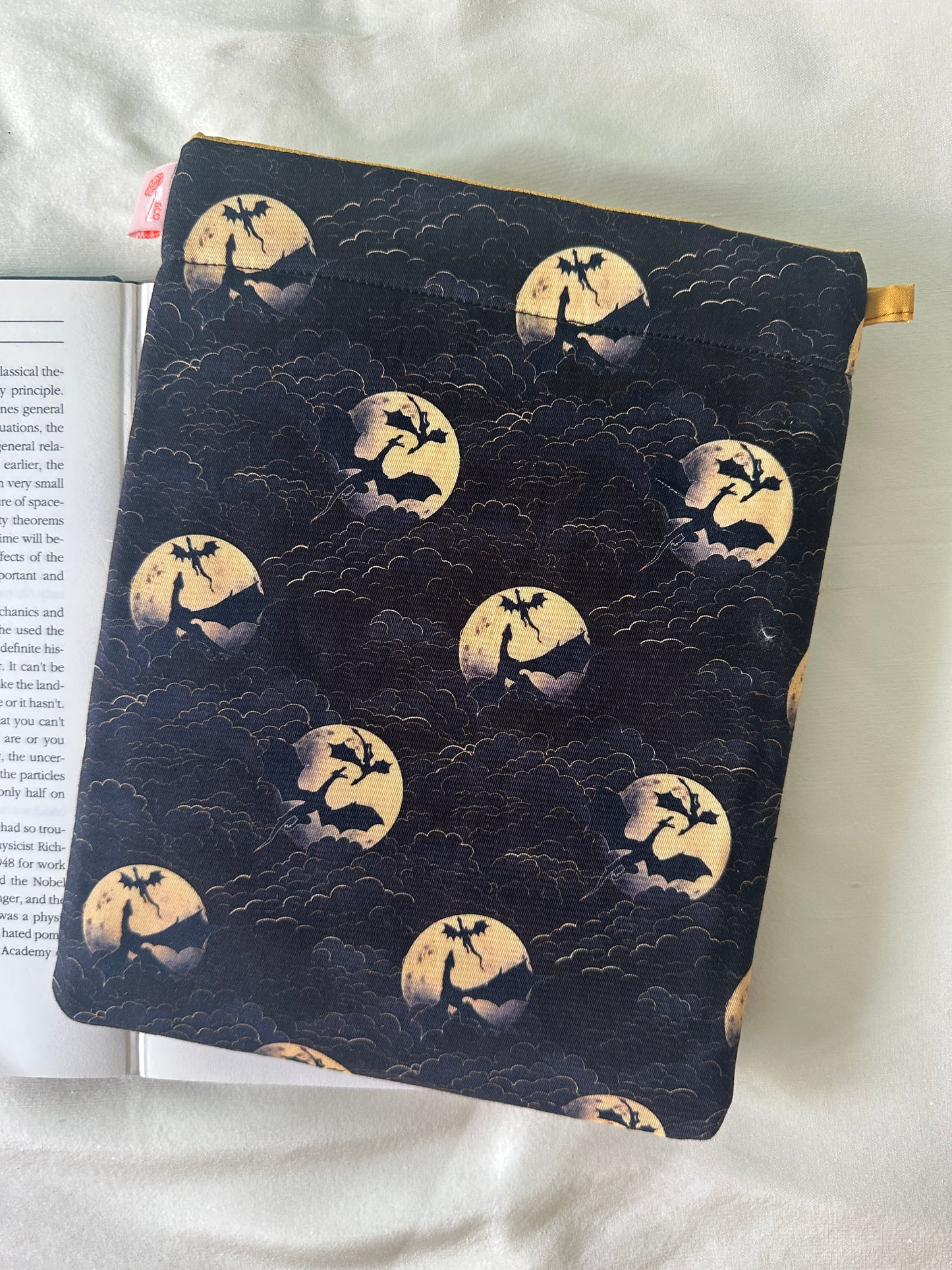 ✨LAST CHANCE READY STOCK Midnight Dragon Bookish Sleeve (no front pockets)