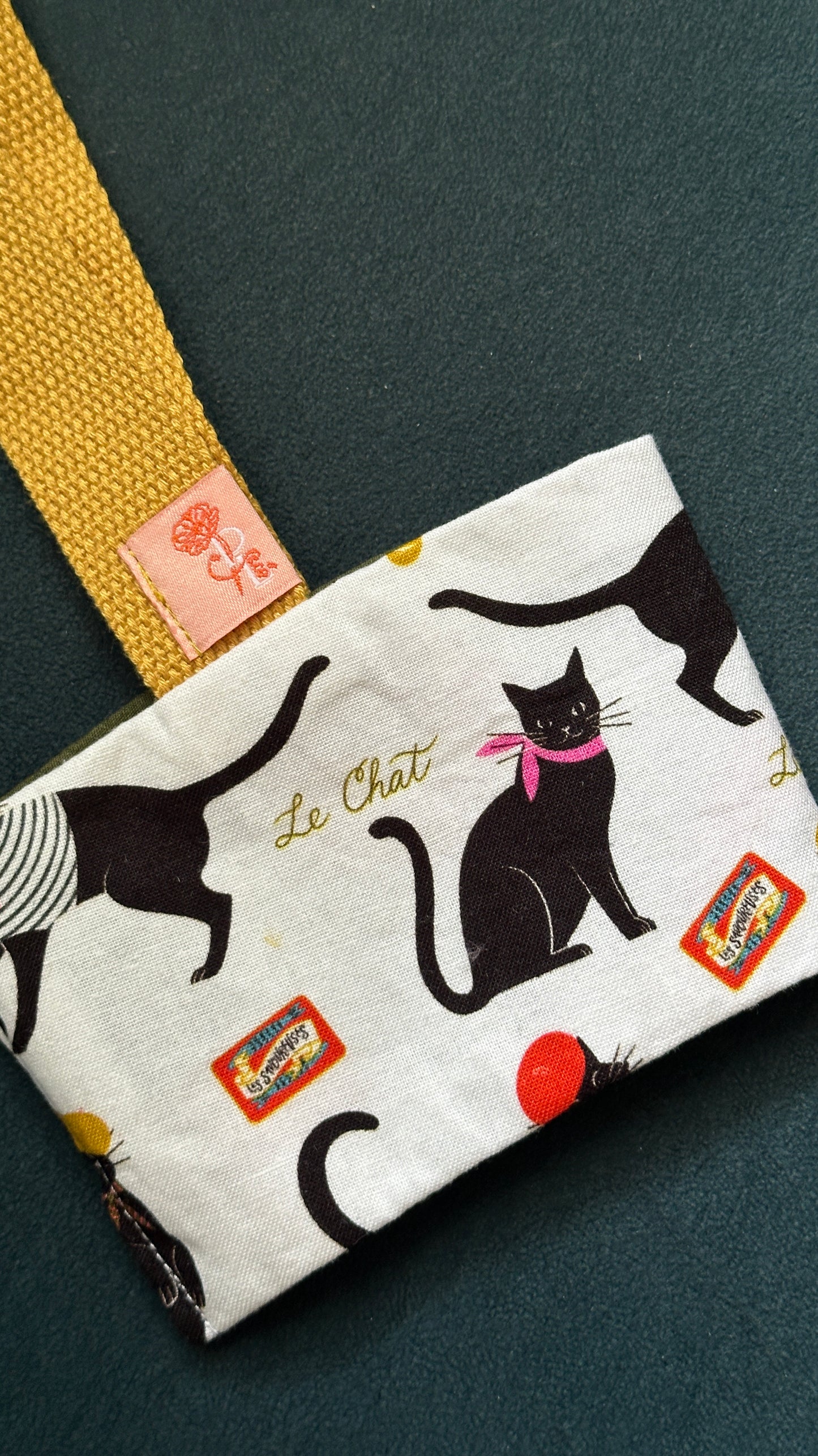08/05 Poppy Blooms: Paris Cats/Poppy Flowers Reversible Coffee Strap