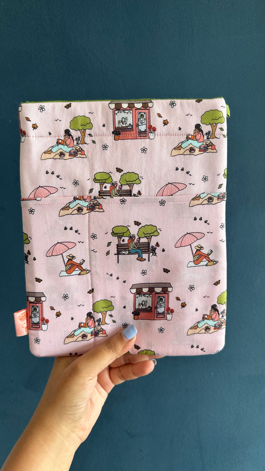 ✨ PLC EXCLUSIVE: Outdoor Reader Girlie