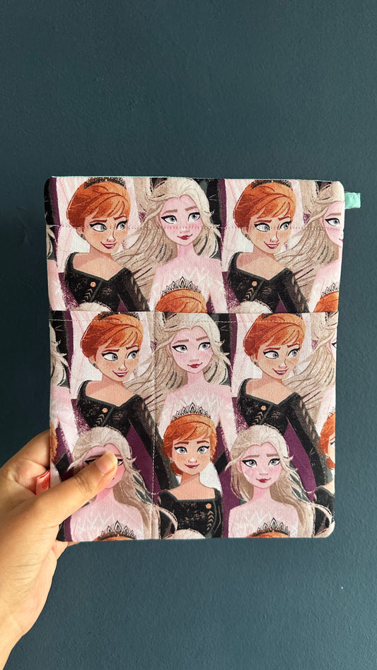 POP UP EXCLUSIVES; Frozen Sisters