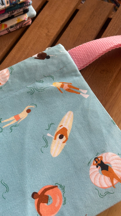 05/10 Poppy Bloom: Swim & Surf Zip Pouch