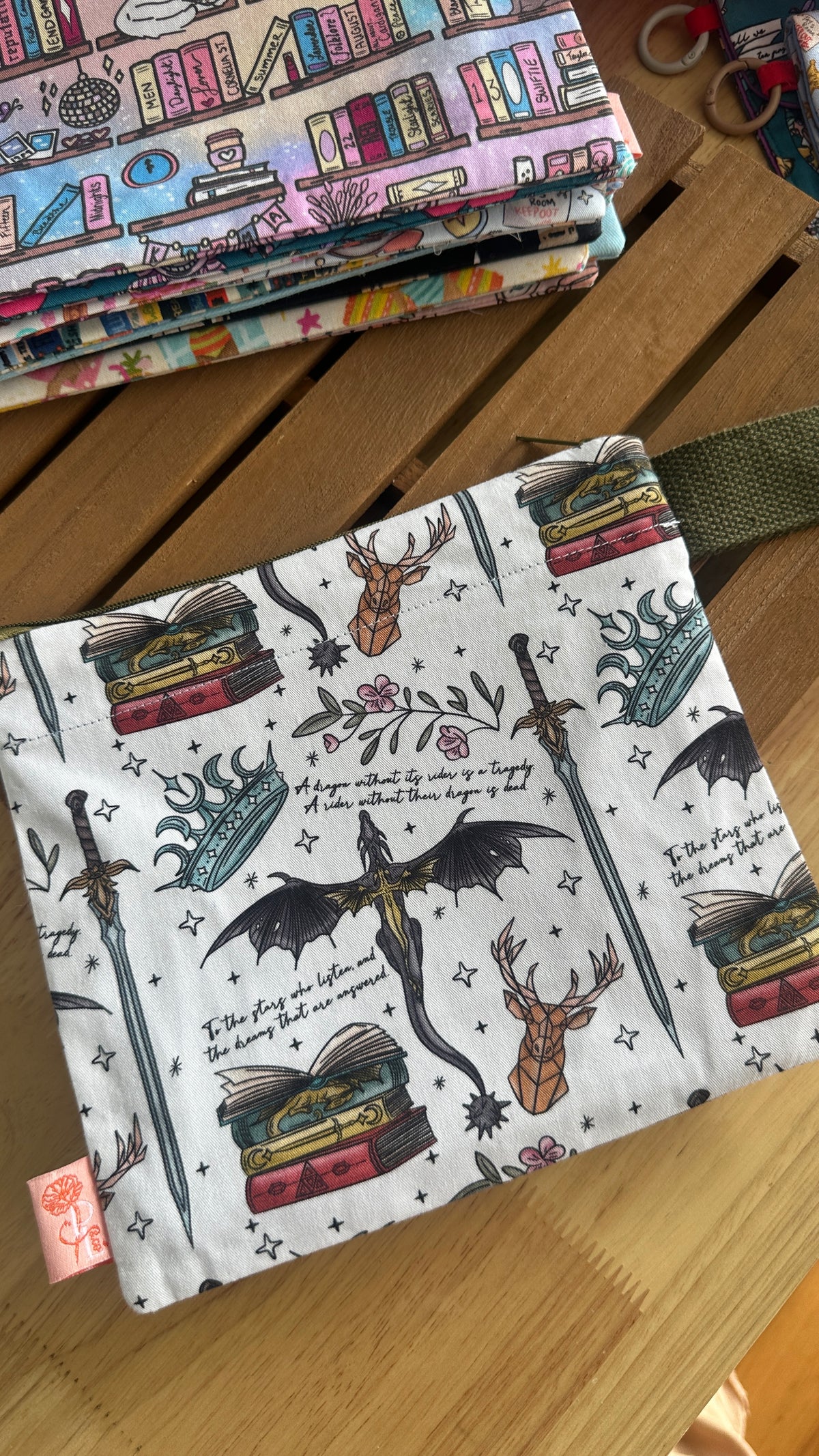 05/10 Poppy Bloom: All About Fantasy Zip Pouch