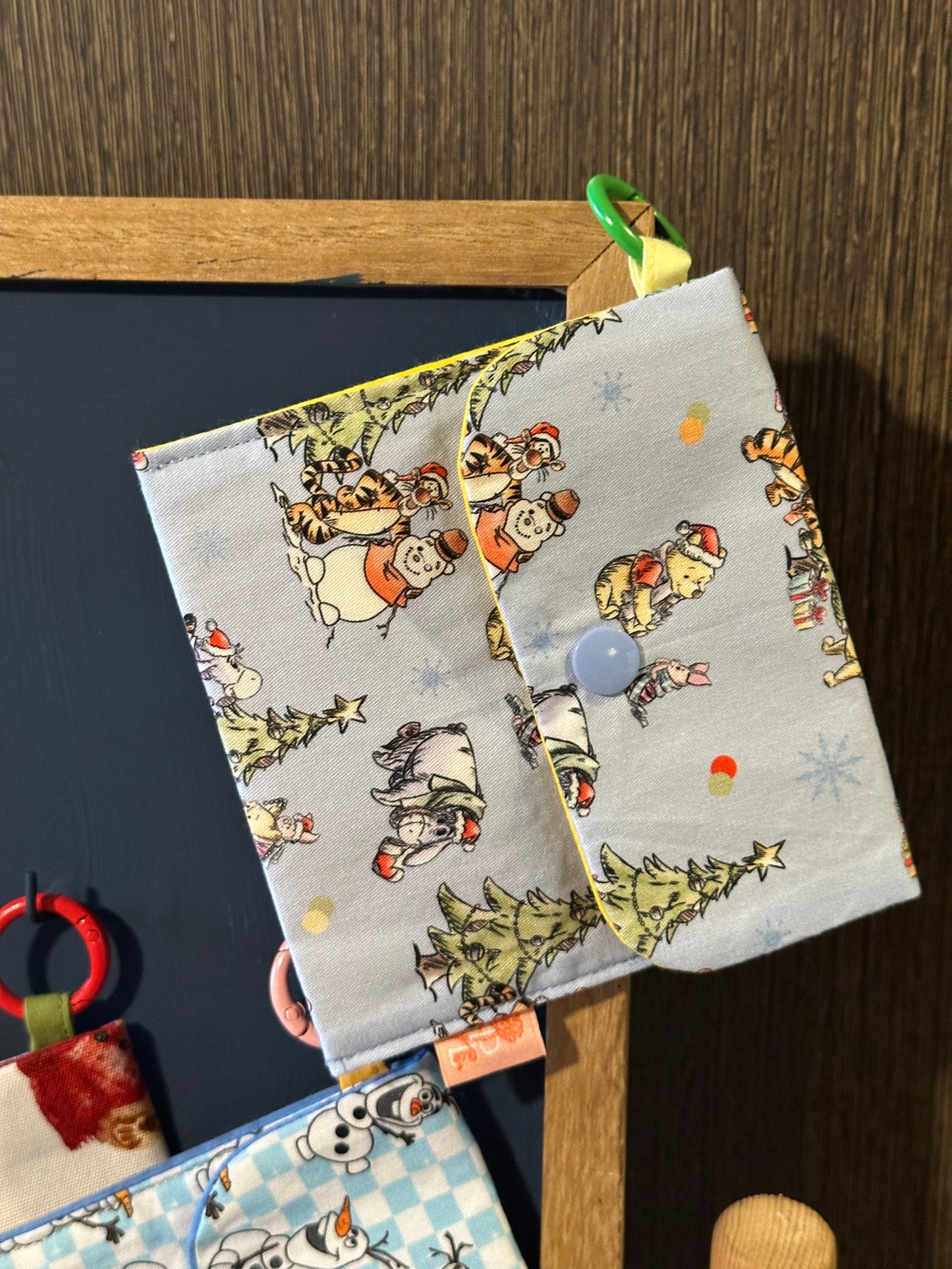 Xmas Pooh Poppy Pocket