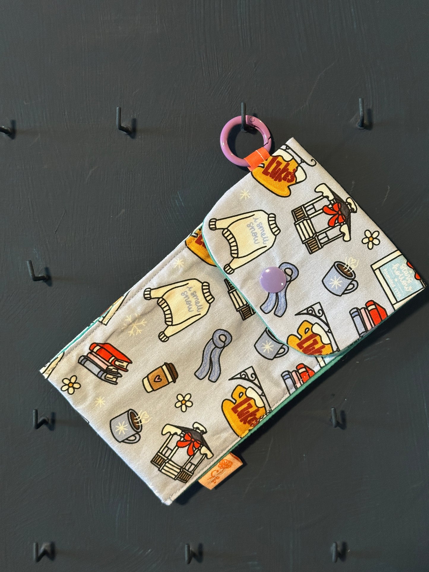 Xmas Gilmore Girls Poppy Case