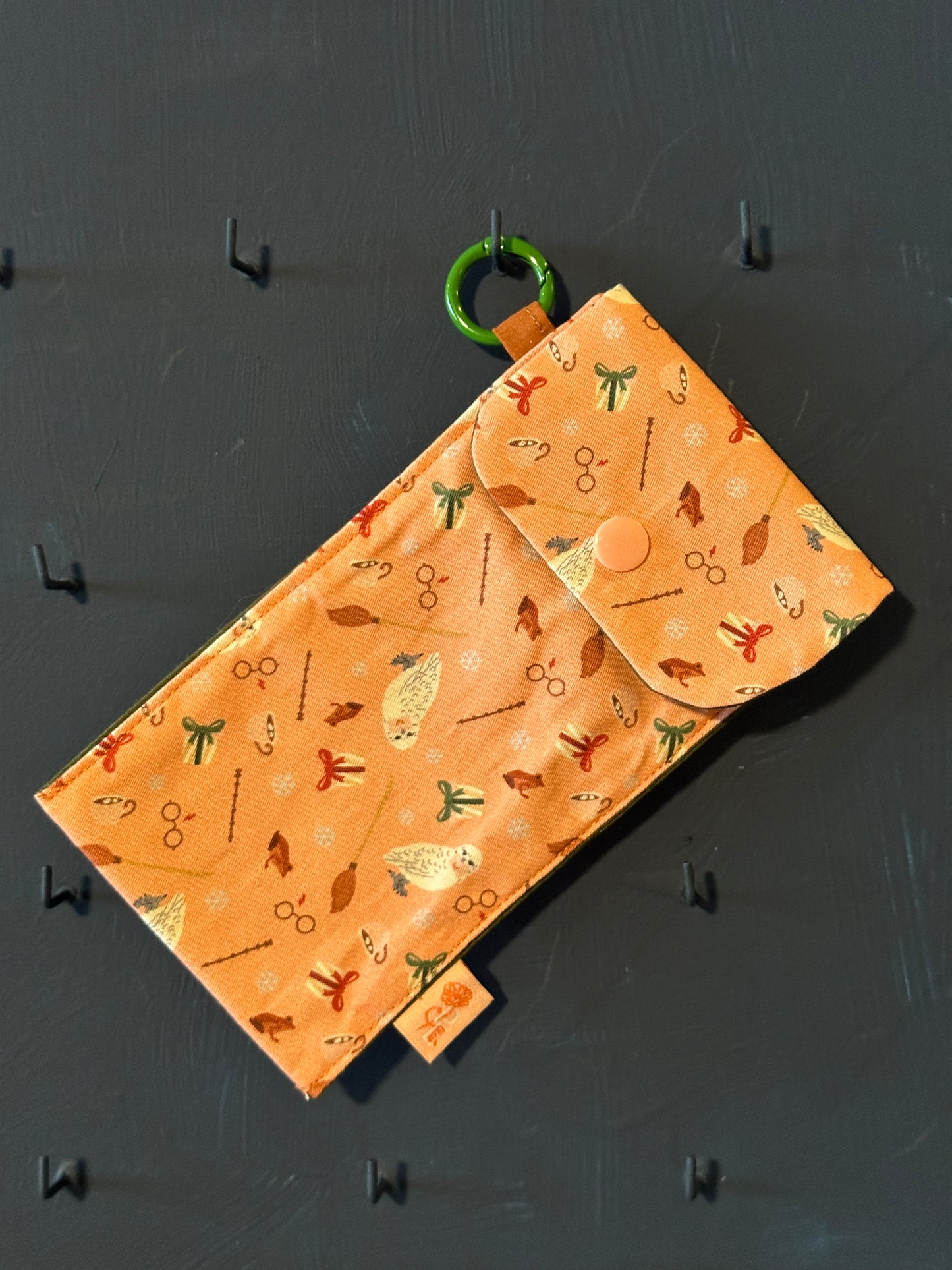 Xmas HP Poppy Case