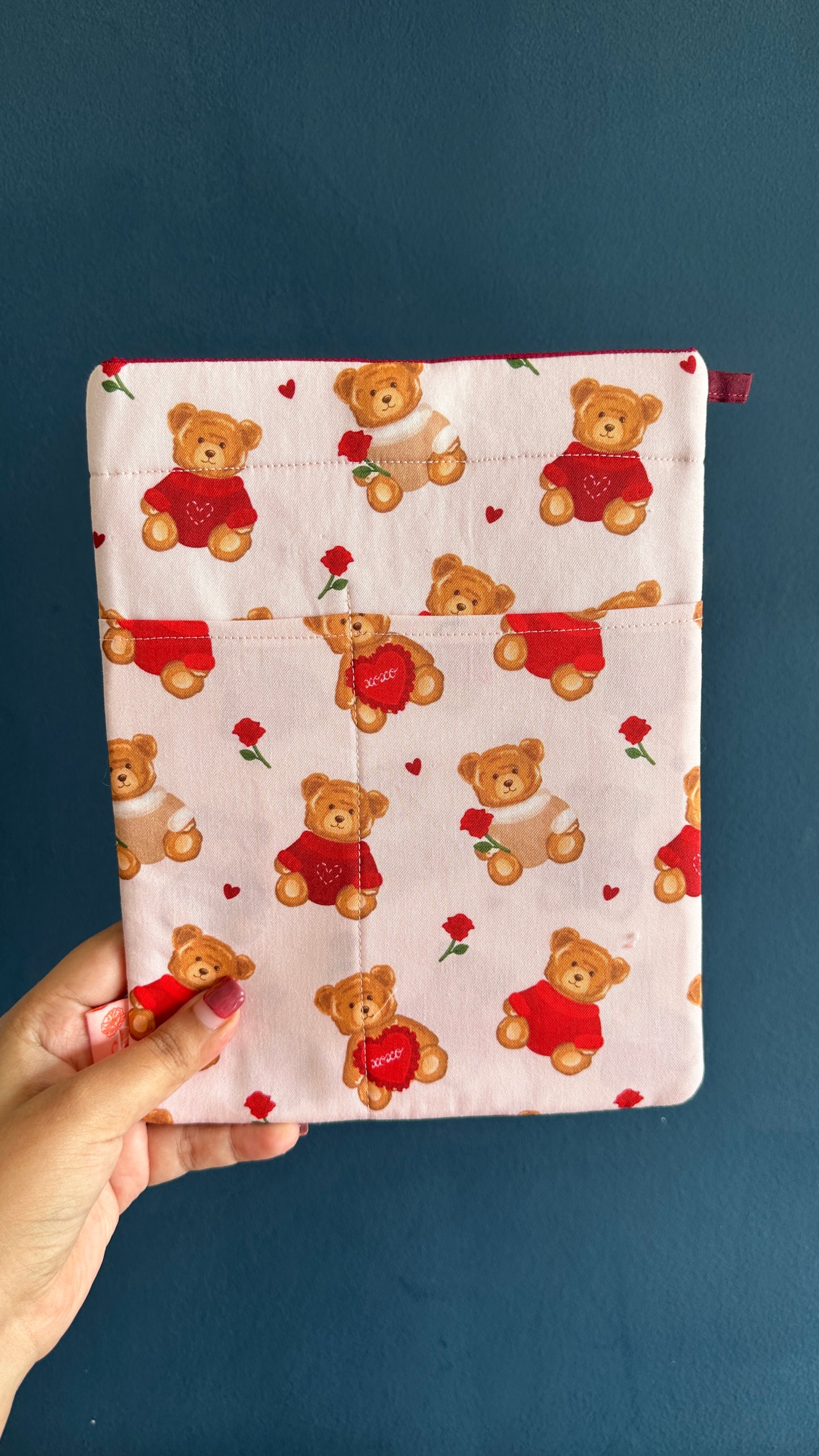 ✨ Vday Teddy Sleeve