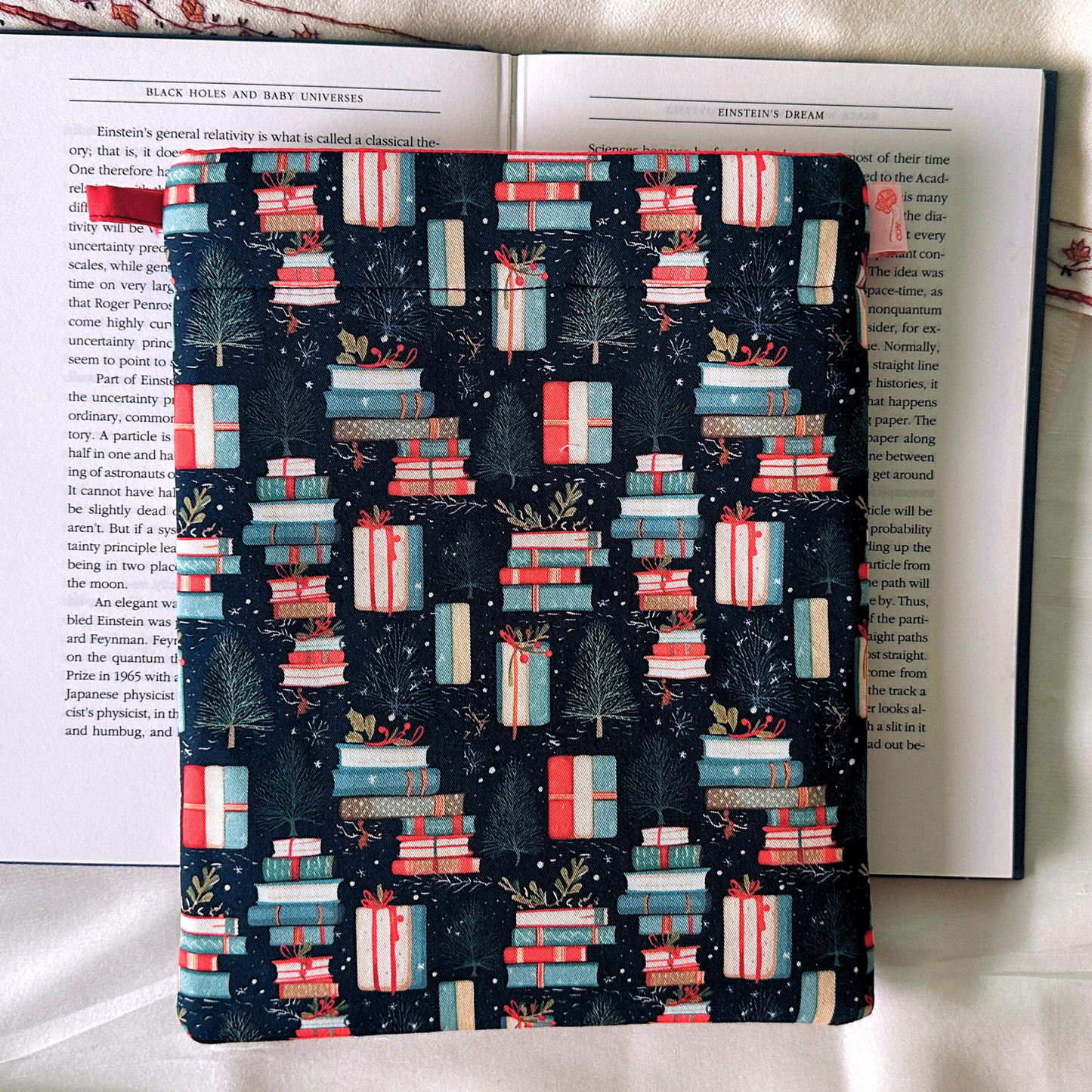 Merry Bookmas Bookish Sleeves